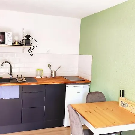 Appartement Le Martel, à 50m De La Gare Fibre