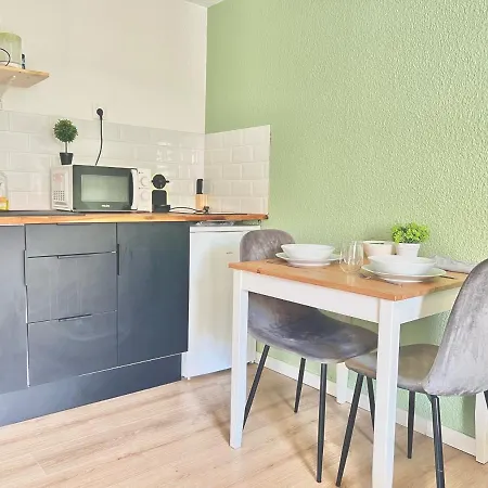 Le Martel, à 50m De La Gare Fibre *